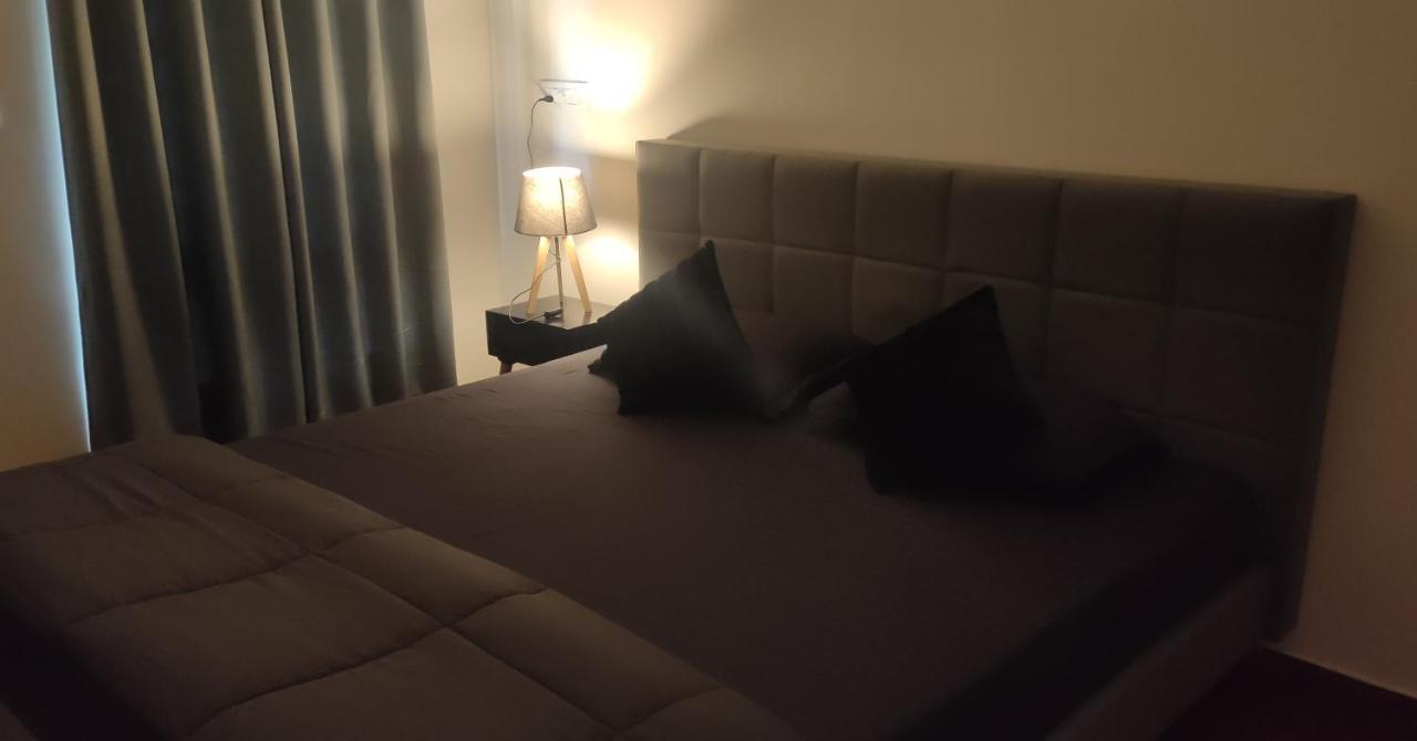 Empra Exotica Apartment มาดิเครี ภายนอก รูปภาพ